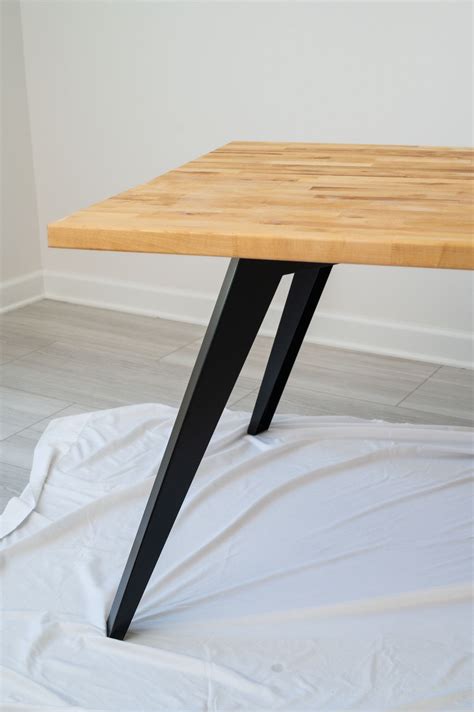 semi exact table legs